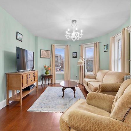 Bright & Spacious 2Br Apartment, Mins From Downtown Boston, Parking Eksteriør bilde
