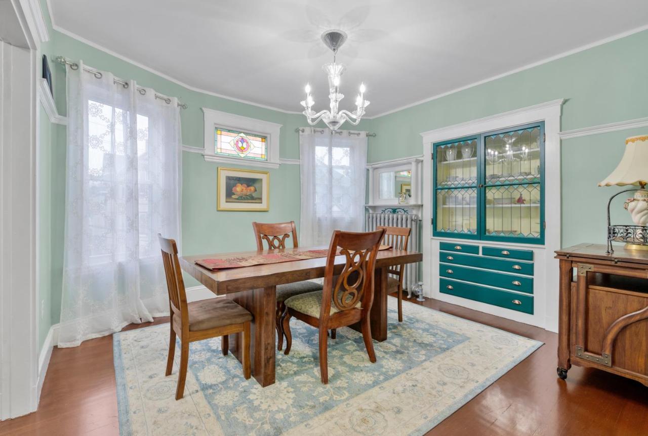 Bright & Spacious 2Br Apartment, Mins From Downtown Boston, Parking Eksteriør bilde