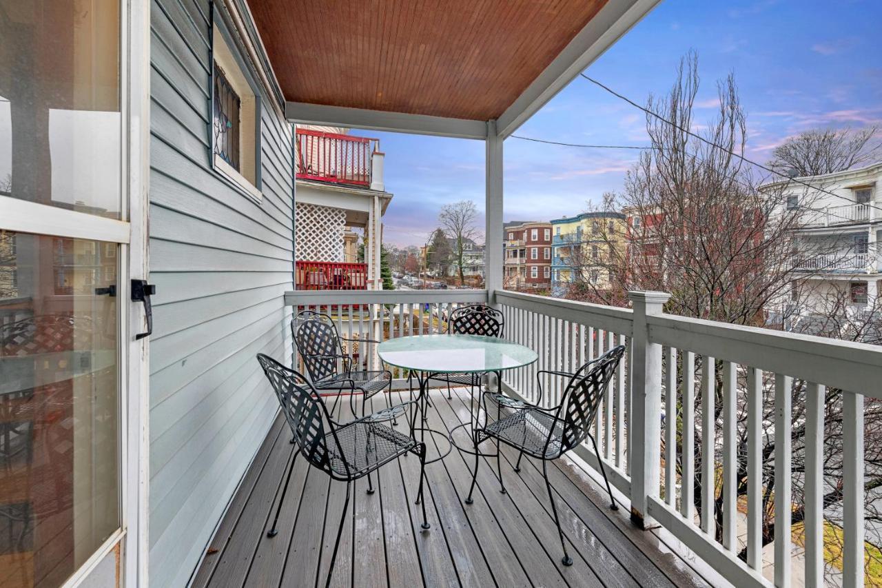 Bright & Spacious 2Br Apartment, Mins From Downtown Boston, Parking Eksteriør bilde